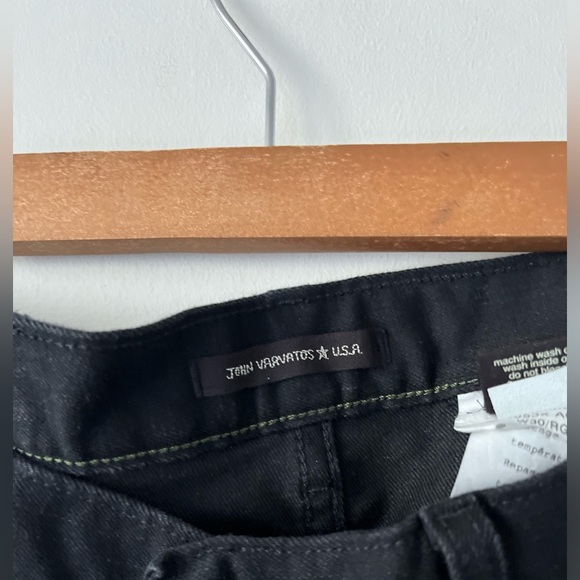 John VARVATOS Black Denims - Picture 3 of 10